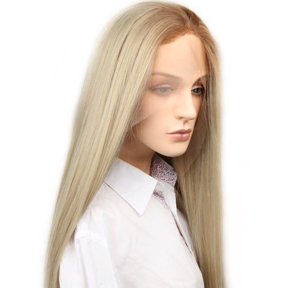 ✨TAMI 28” OMBRÉ BLONDE STRAIGHT LACE-FRONT ✨ NWT - Picture 4 of 8